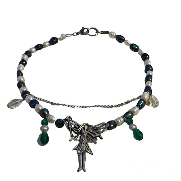 FAIRY HANDMADE PEARL NECKLACE. - Picture 2 of 4